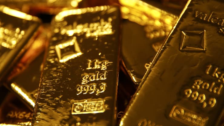 Read more about the article Gold Firms as Fed’s Powell Calms Rate-hike F…